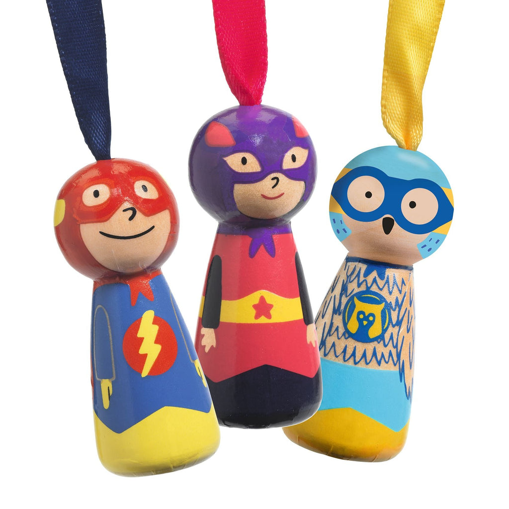 PARACHUTISTS FLYING HEROES